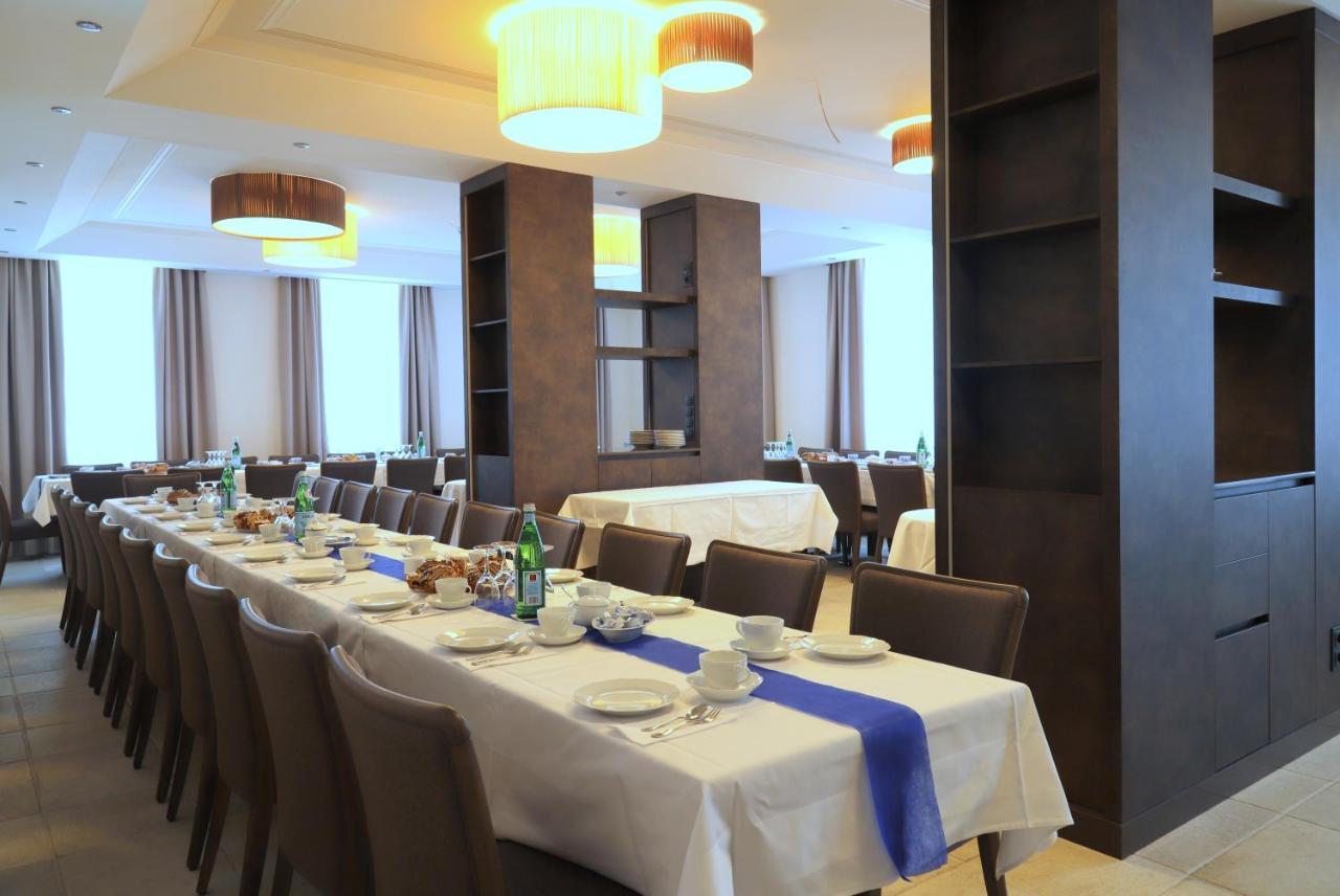 Hotel-Jakobslust Grünstadt Buitenkant foto