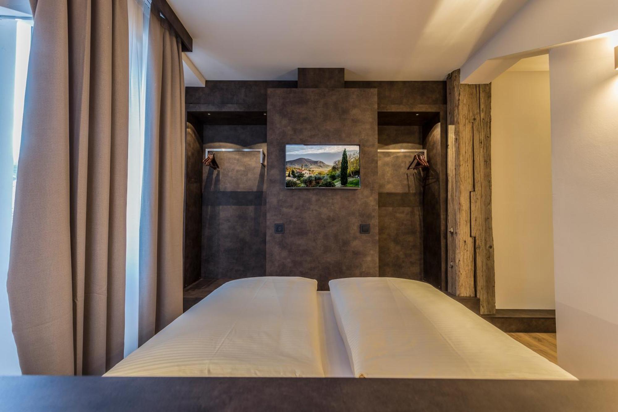 Hotel-Jakobslust Grünstadt Kamer foto