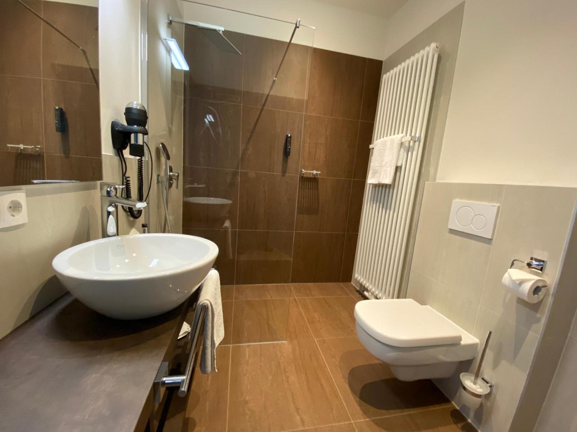 Hotel-Jakobslust Grünstadt Kamer foto